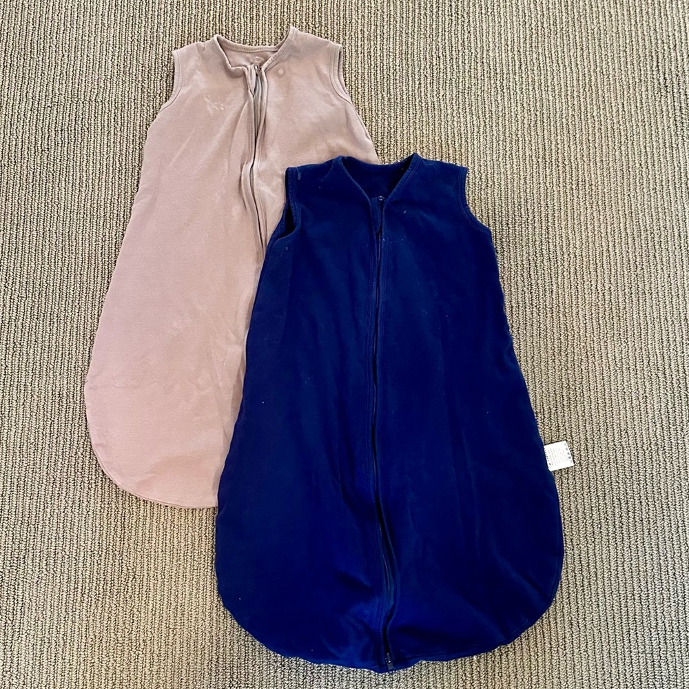 Baby (0-6 months) Sleep Sacks - Navy and gray. TOG 0.5; great for warm temps.